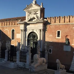 appartamento-damiana.hotelinveneto.com/