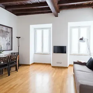 Apartment A World Aparts - 87 Boschetto, Rome